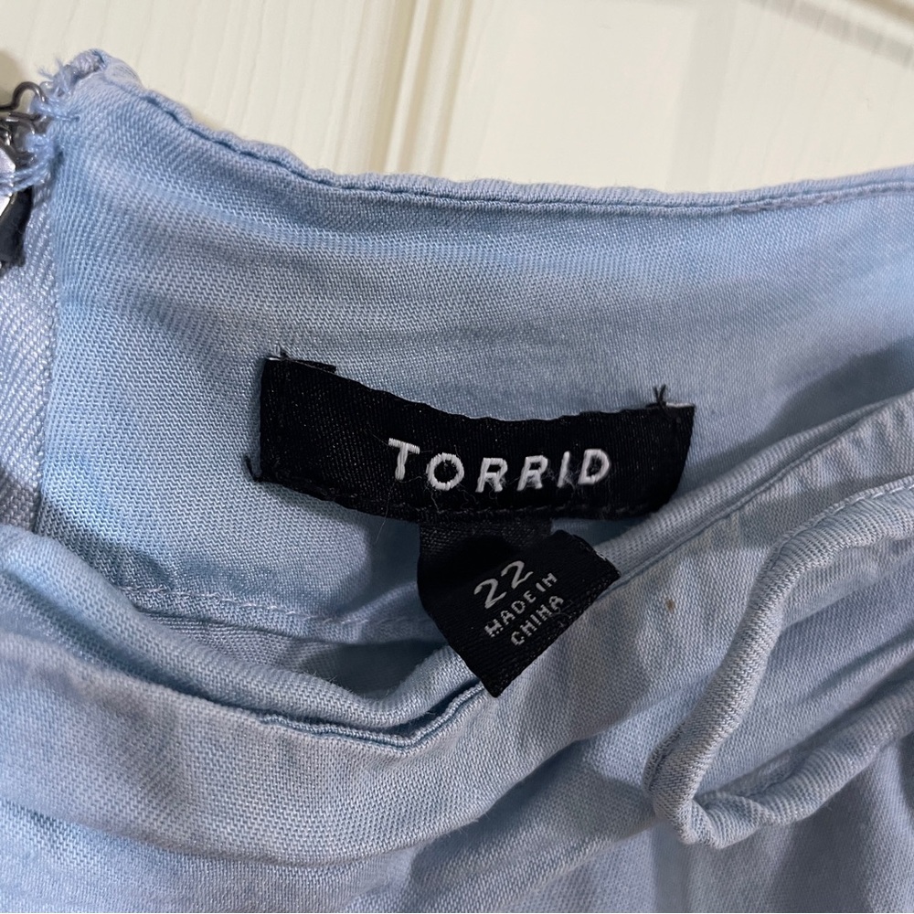 torrid Skirt Plus Size 22 Lace Up Mini Light Blue Chambray Denim Color Stretchy - Picture 8 of 15